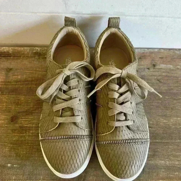 Botkier New York Taupe Harvey Snakeskin Effect Leather Sneakers Size 6 - Picture 3 of 8